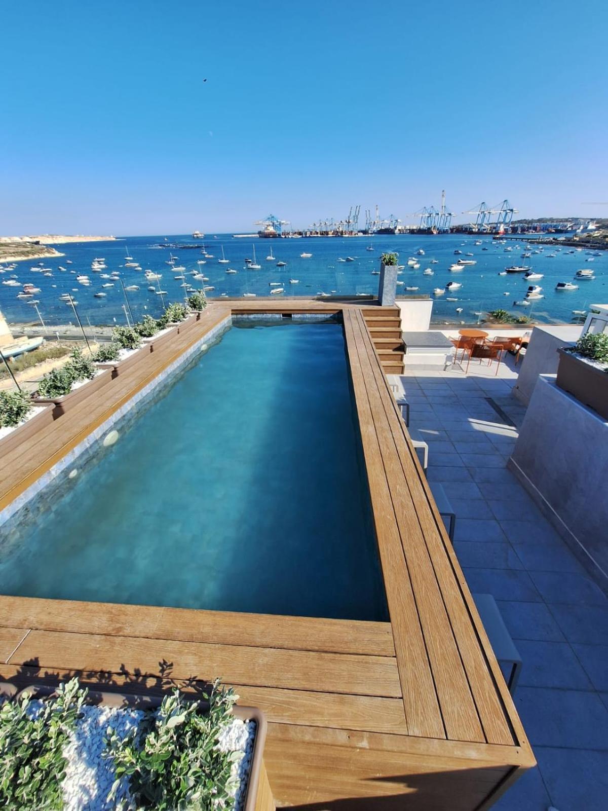 South32 Hotel Birżebbuġa Kültér fotó