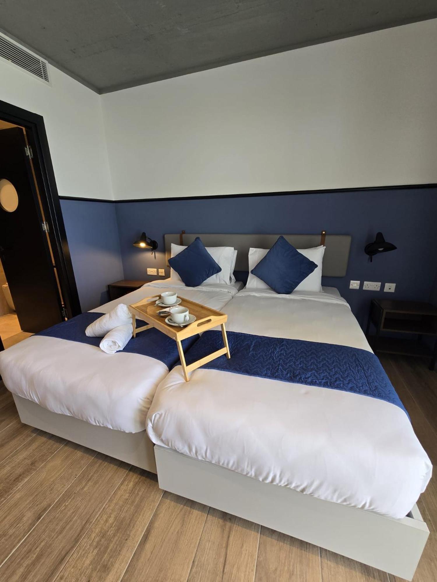 South32 Hotel Birżebbuġa Kültér fotó
