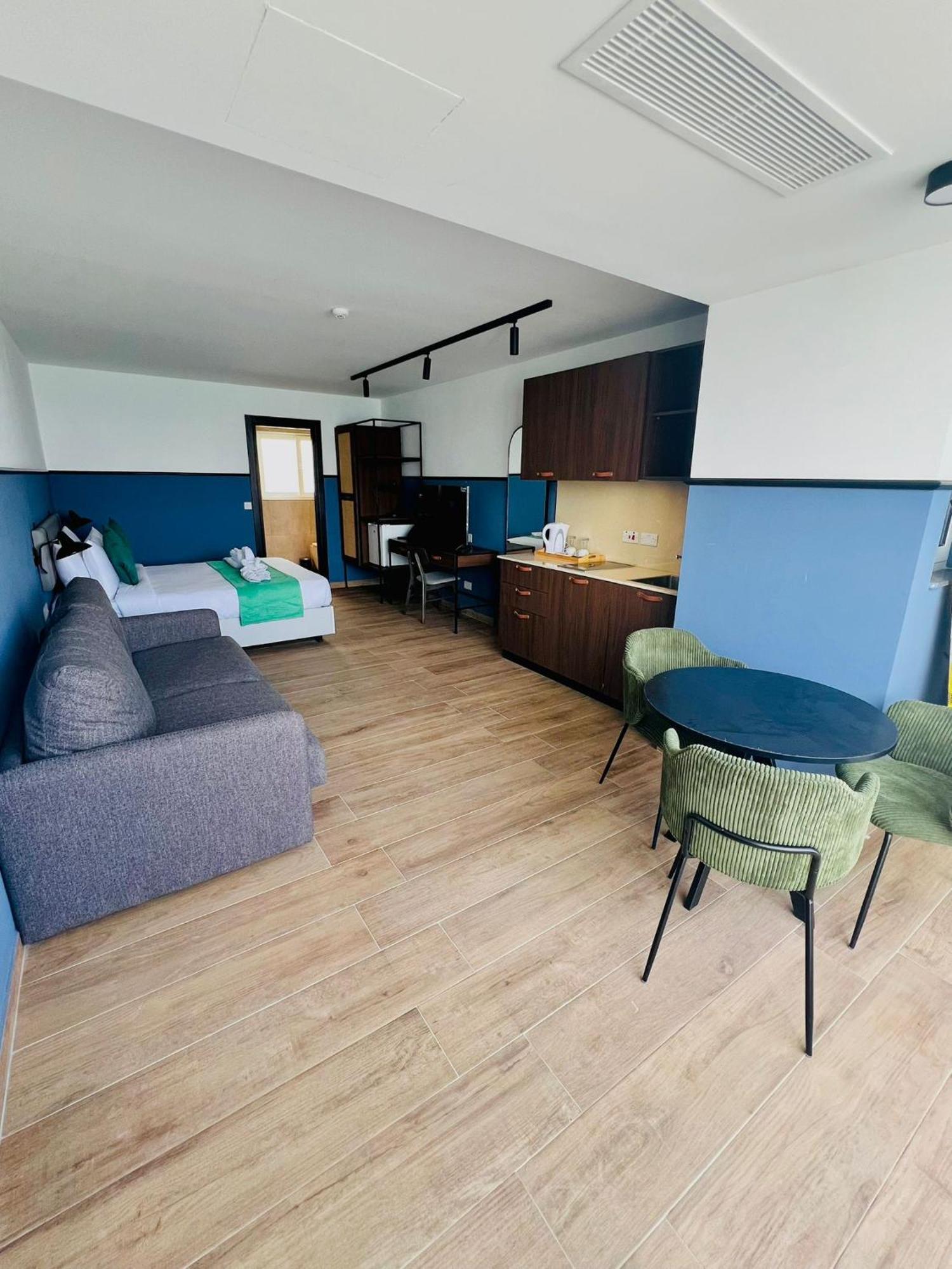 South32 Hotel Birżebbuġa Kültér fotó